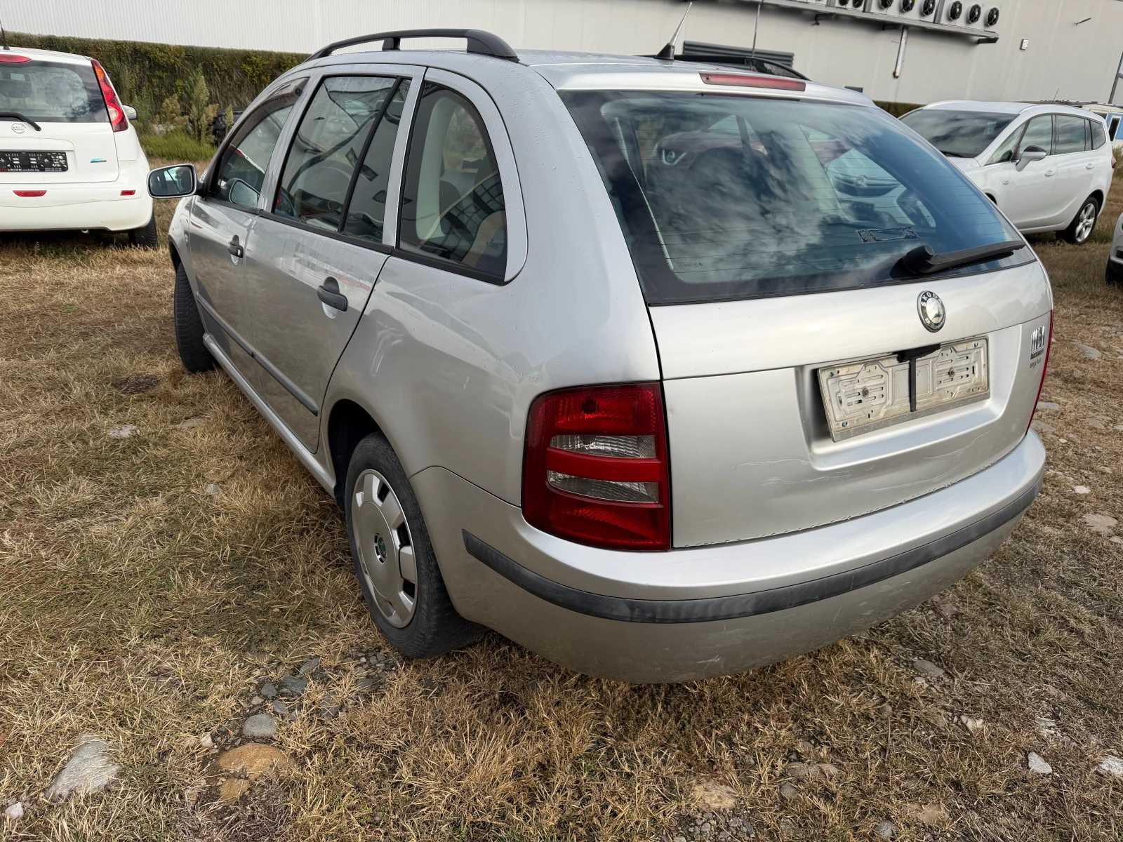 Skoda Fabia 1.4 TDI - изображение 7 | Auto.bg Skoda Fabia 1.4 TDI - изображение 7