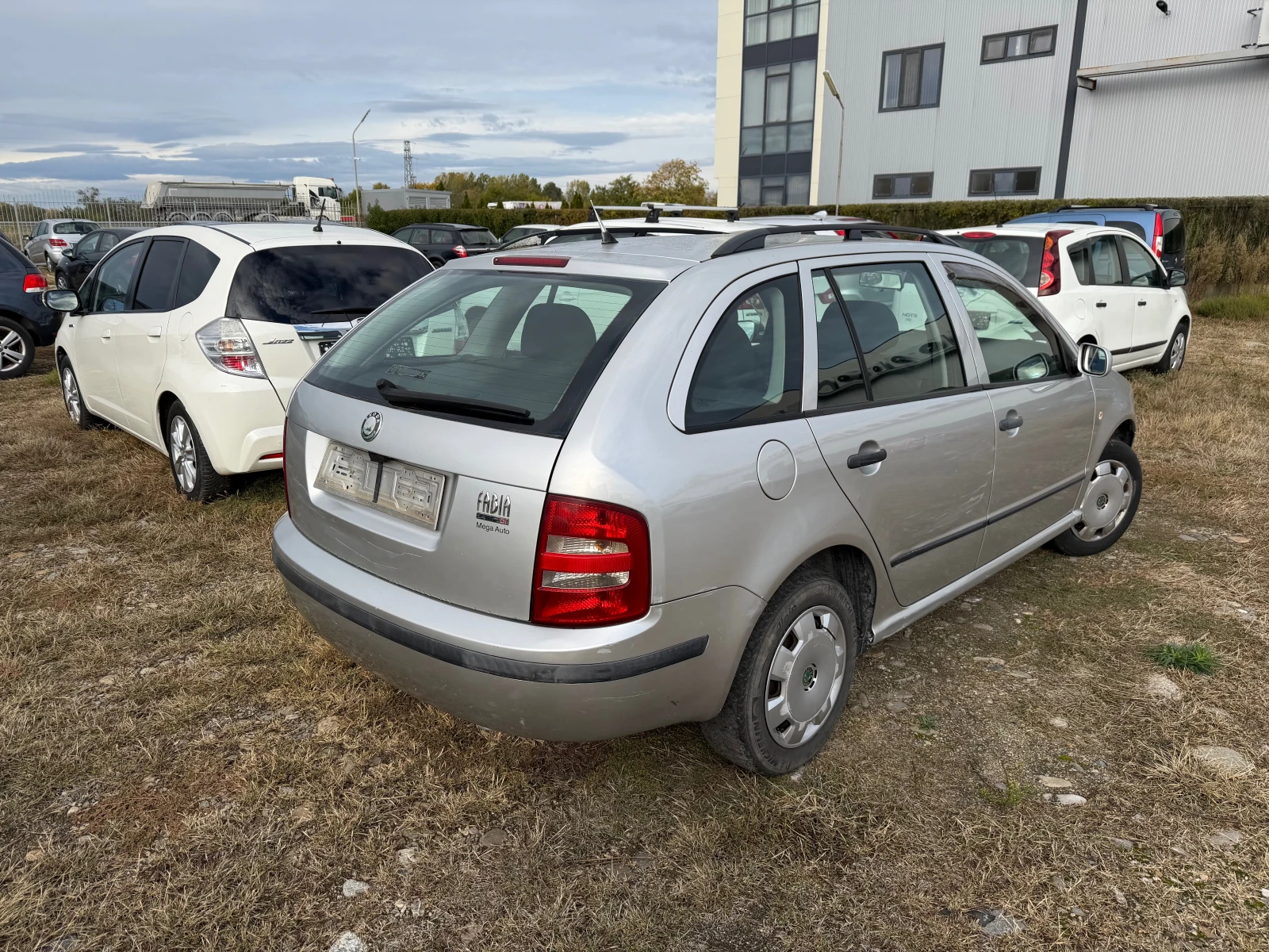 Skoda Fabia 1.4 TDI - изображение 5 | Auto.bg Skoda Fabia 1.4 TDI - изображение 5