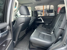 Toyota Land cruiser 4.5-V8 D4D 89000km. - 71999 € / 140817.80 лв. - 51973682 9 | Car24.bg Toyota Land cruiser 4.5-V8 D4D 89000km. - 71999 € / 140817.80 лв. - 51973682 9