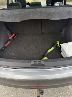 Nissan Qashqai 2.0 dci 4x4 - 14850 лв. / 7592.68 € - 17280841 16 | Car24.bg Nissan Qashqai 2.0 dci 4x4 - 14850 лв. / 7592.68 € - 17280841 16