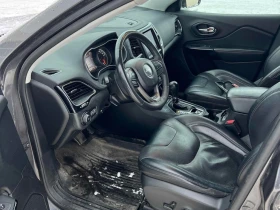 Jeep Cherokee * Altitude * CARFAX * БЕЗ ПЪРВОНАЧАЛНА ВНОСКА - 36300 лв. / 18559.90 € - 96359731 5 | Car24.bg Jeep Cherokee * Altitude * CARFAX * БЕЗ ПЪРВОНАЧАЛНА ВНОСКА - 36300 лв. / 18559.90 € - 96359731 5