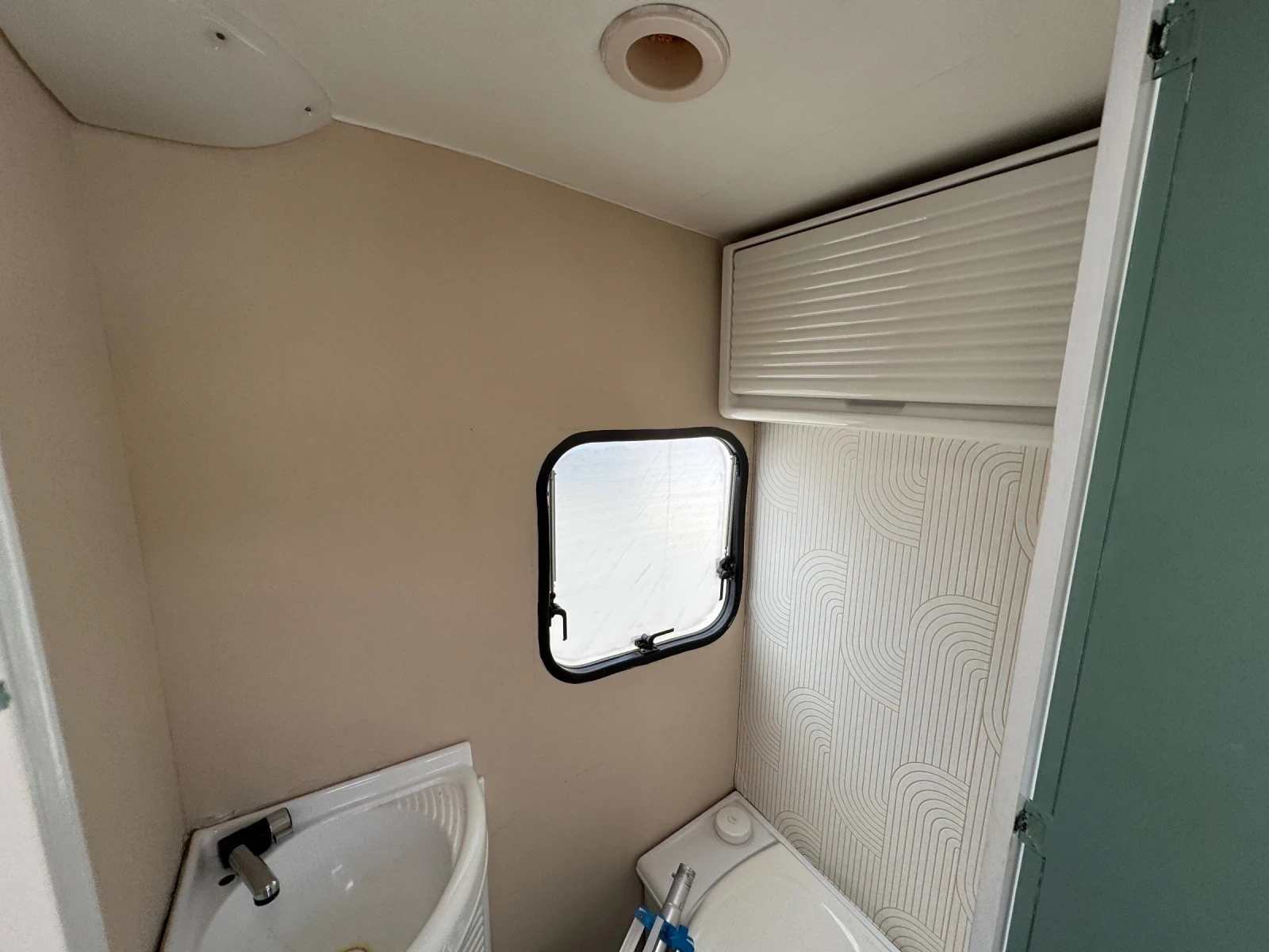 Каравана Adria  - изображение 9 | Auto.bg Каравана Adria  - изображение 9