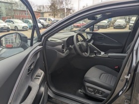 Toyota C-HR 2.0 Hybrid Lounge* Leather* Panorama* AMBI* JBL* | Mobile.bg   7