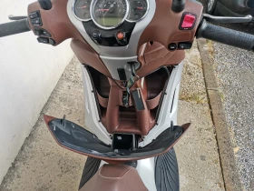Piaggio Beverly 300 i | Auto.bg — изображение 13 Piaggio Beverly 300 i | Auto.bg — изображение 13