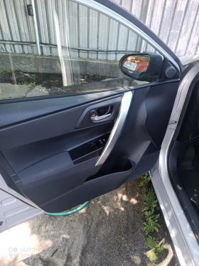 Toyota Auris 1.3i - 7900 € / 15451.06 лв. - 27844088 9 | Car24.bg Toyota Auris 1.3i - 7900 € / 15451.06 лв. - 27844088 9