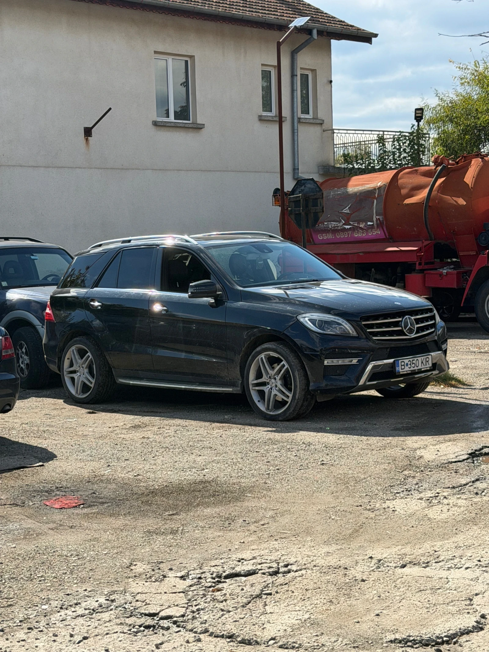 Mercedes-Benz ML 350 AMG 21 Обдухване Keyless Start-Stop  HarmanKardon  - изображение 2 | Auto.bg Mercedes-Benz ML 350 AMG 21 Обдухване Keyless Start-Stop  HarmanKardon  - изображение 2