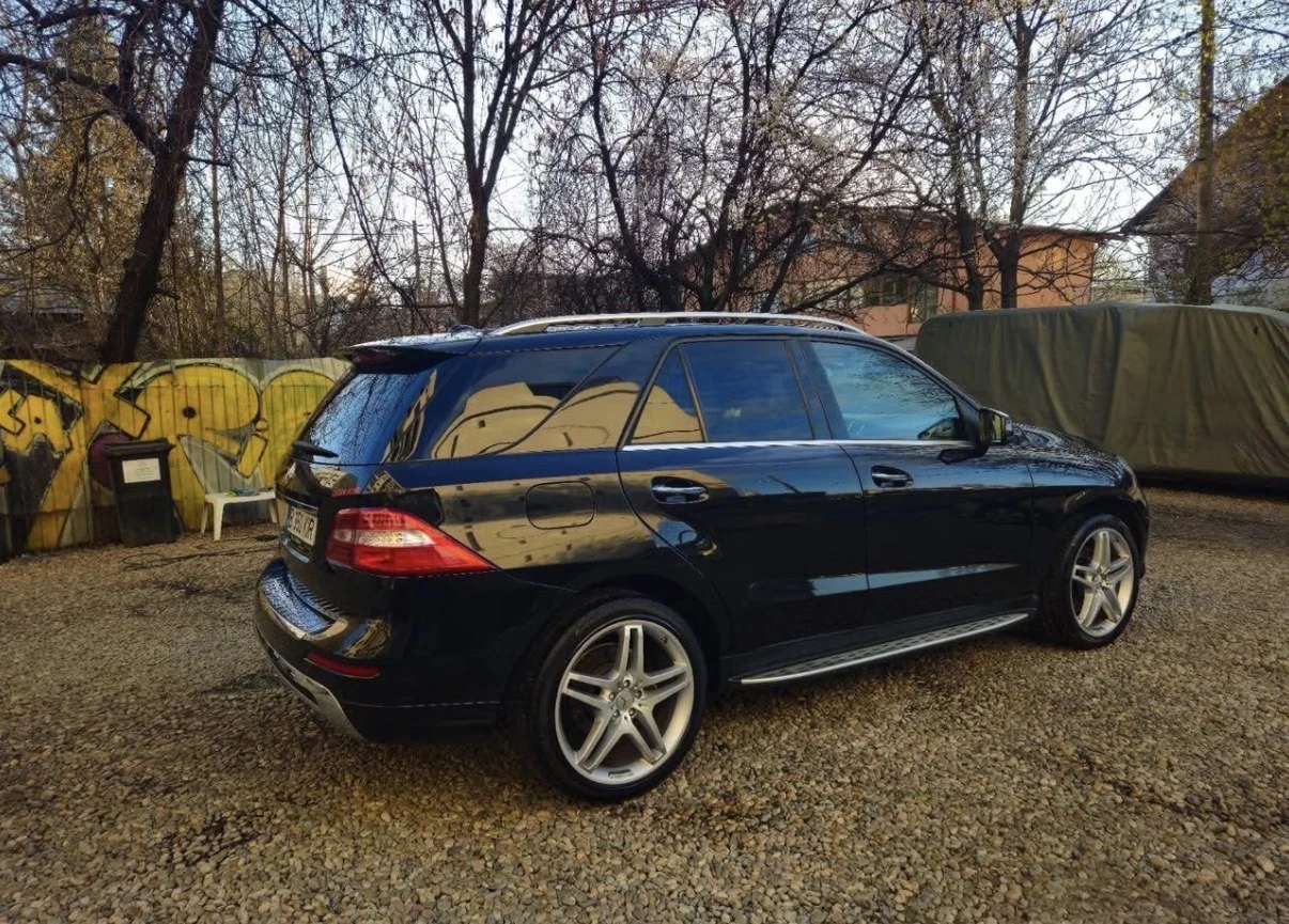 Mercedes-Benz ML 350 AMG 21 Обдухване Keyless Start-Stop  HarmanKardon  - изображение 4 | Auto.bg Mercedes-Benz ML 350 AMG 21 Обдухване Keyless Start-Stop  HarmanKardon  - изображение 4