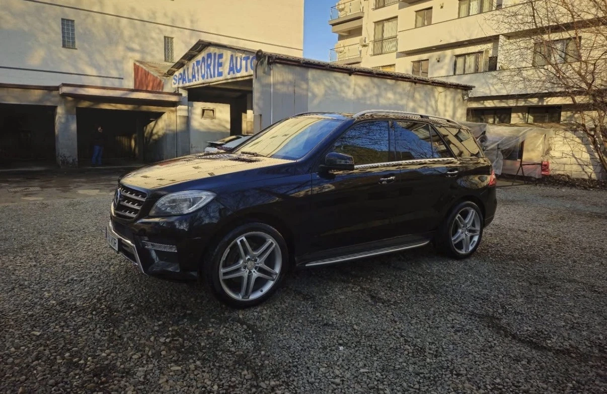 Mercedes-Benz ML 350 AMG 21 Обдухване Keyless Start-Stop  HarmanKardon  - изображение 3 | Auto.bg Mercedes-Benz ML 350 AMG 21 Обдухване Keyless Start-Stop  HarmanKardon  - изображение 3