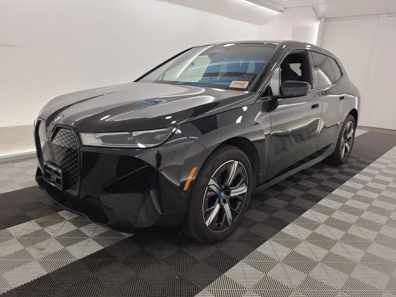 BMW iX xDrive40 - 34800 € / 68062.88 лв. - 90424837 1 | Car24.bg BMW iX xDrive40 - 34800 € / 68062.88 лв. - 90424837 1