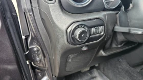 Jeep Wrangler SAHARA - 27400 € - 19748135 12 | Car24.bg Jeep Wrangler SAHARA - 27400 € - 19748135 12