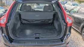 Volvo XC60 2.4 D5-215k.R-DESIGN, 4х4, СЕРВИЗНА КНИЖКА | Auto.bg — изображение 6 Volvo XC60 2.4 D5-215k.R-DESIGN, 4х4, СЕРВИЗНА КНИЖКА | Auto.bg — изображение 6