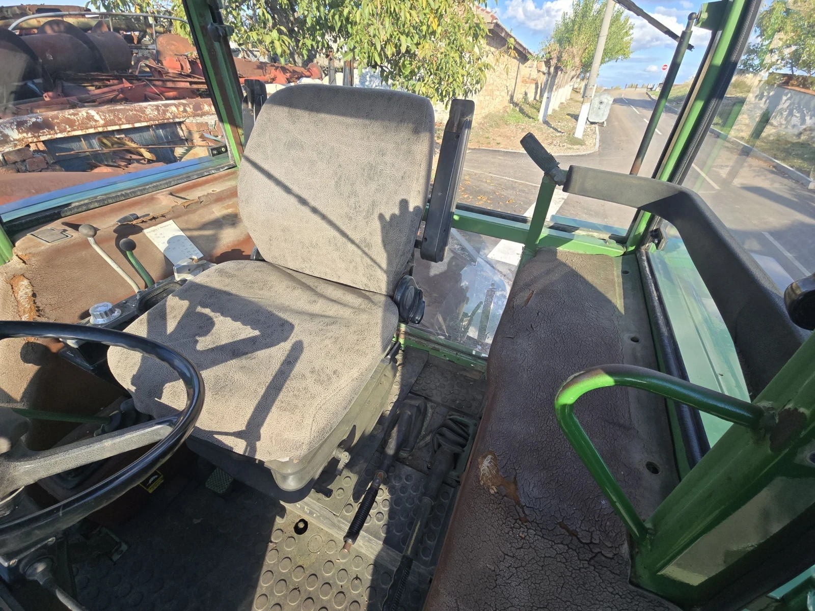 Трактор Fendt 615LSA Бартер;Лизинг  - изображение 5 | Auto.bg Трактор Fendt 615LSA Бартер;Лизинг  - изображение 5