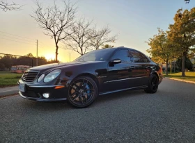 Снимка Mercedes-Benz E 55 A...