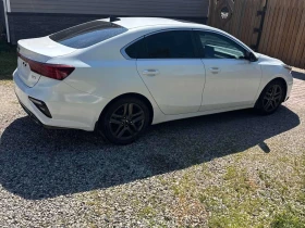 Kia Forte * IVT * CARFAX * ПАНО * KEYLESS * ПОДГРЕВИ | Auto.bg — изображение 3 Kia Forte * IVT * CARFAX * ПАНО * KEYLESS * ПОДГРЕВИ | Auto.bg — изображение 3