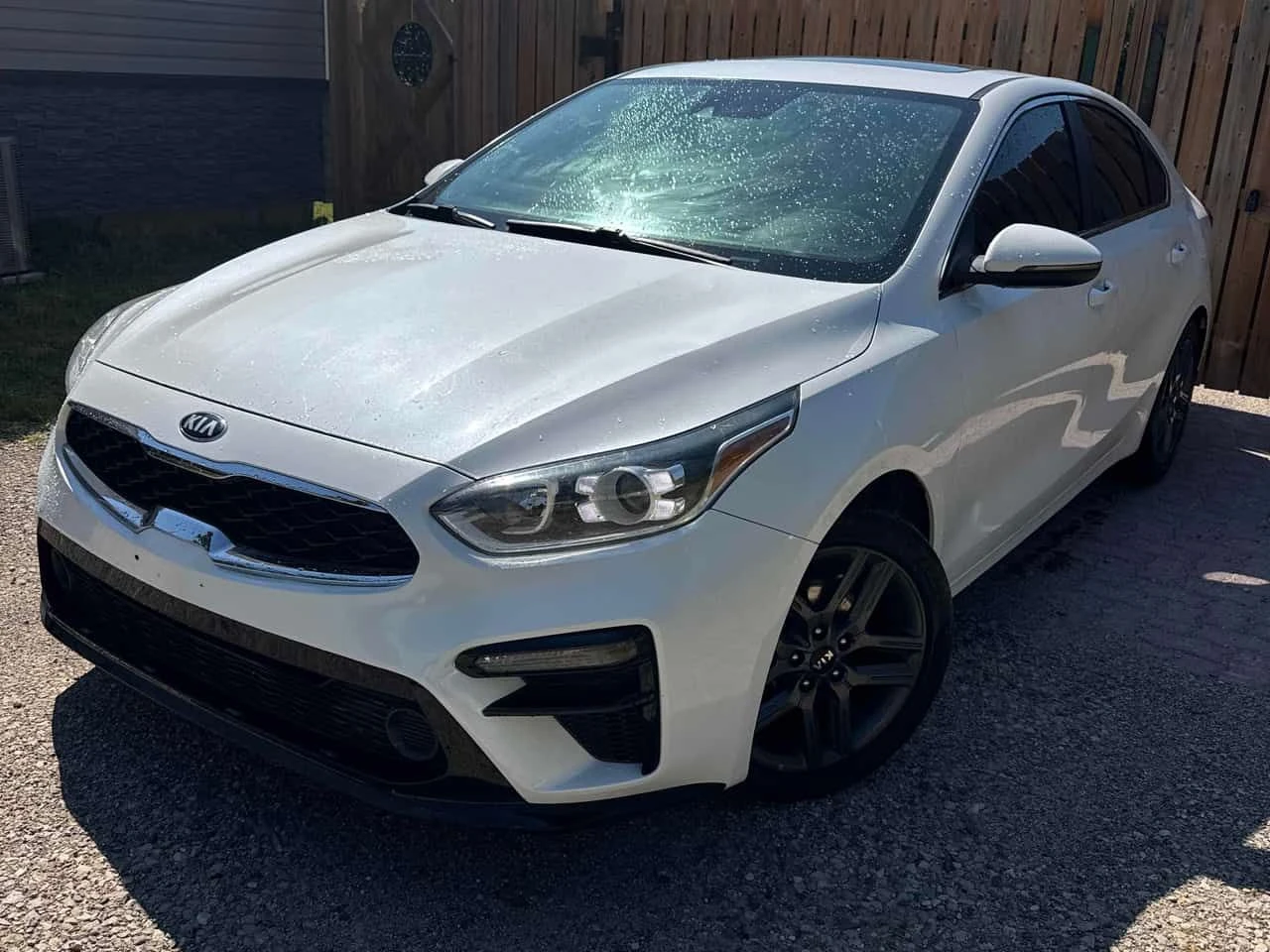 Kia Forte * IVT * CARFAX * ПАНО * KEYLESS * ПОДГРЕВИ | Auto.bg — изображение 1 Kia Forte * IVT * CARFAX * ПАНО * KEYLESS * ПОДГРЕВИ | Auto.bg — изображение 1