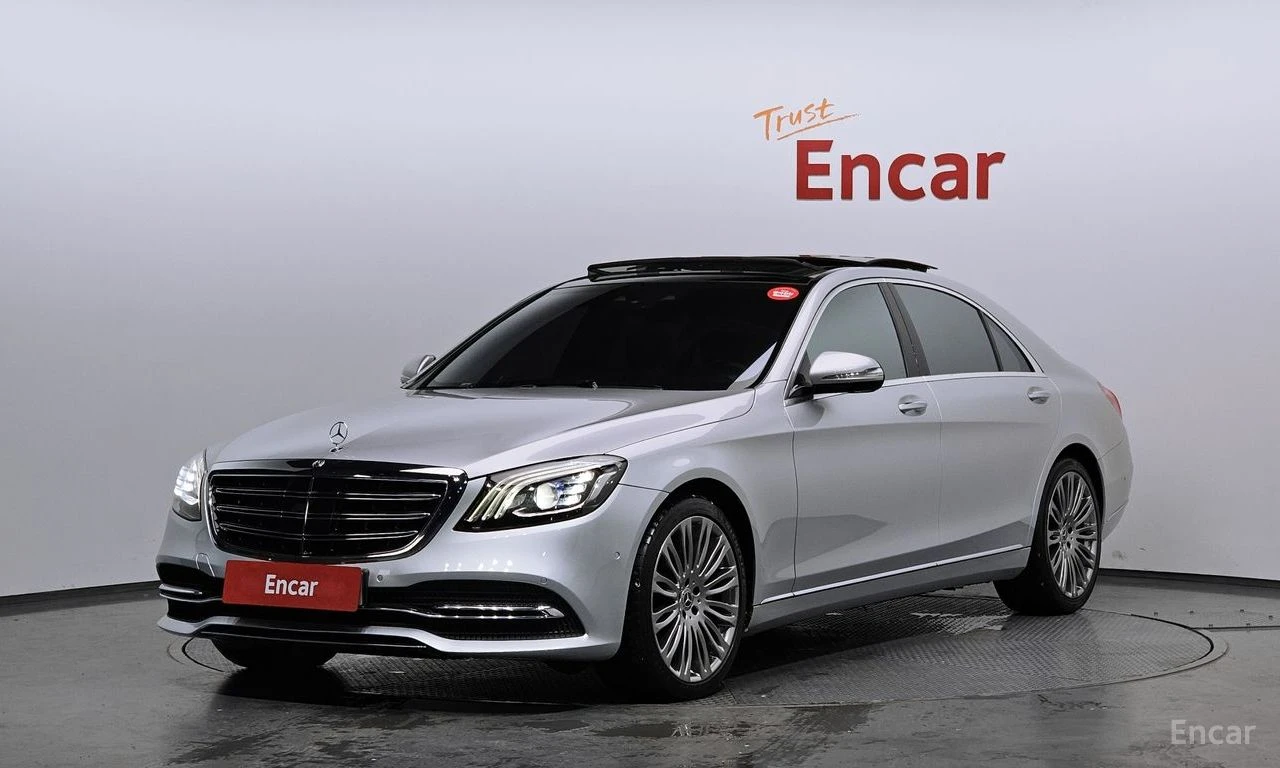 Mercedes-Benz S 560 L* 4MATIC* BURMESTER* ДИГИТАЛНО* ТАБЛО* ОБДУХВАНЕ* | Auto.bg — изображение 1 Mercedes-Benz S 560 L* 4MATIC* BURMESTER* ДИГИТАЛНО* ТАБЛО* ОБДУХВАНЕ* | Auto.bg — изображение 1