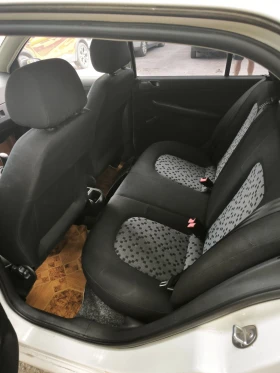 Skoda Fabia 1.2 бензин - 1900 € - 83708059 8 | Car24.bg Skoda Fabia 1.2 бензин - 1900 € - 83708059 8