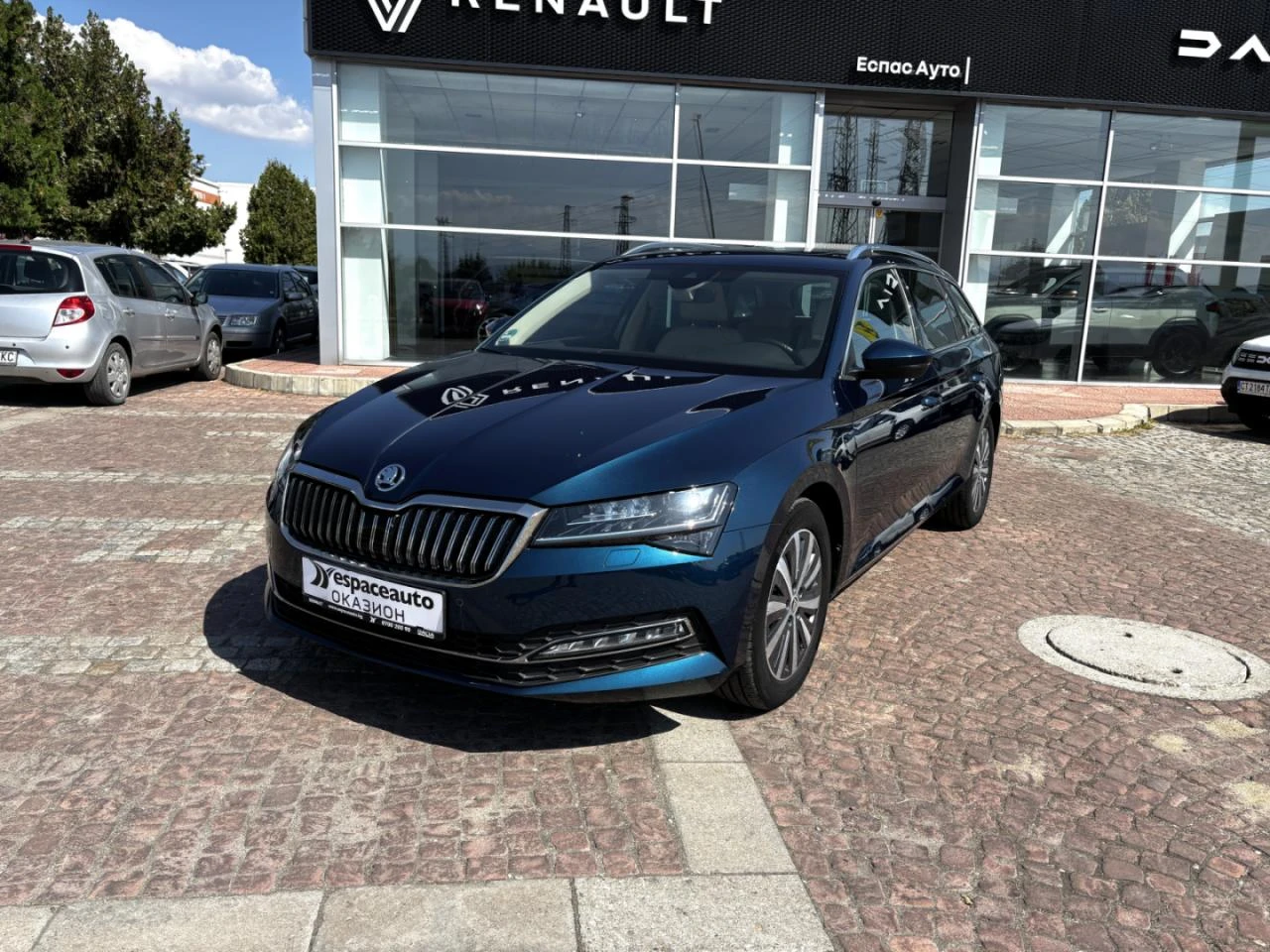 Skoda Superb Combi 2000 куб. / 150 к.с. | Auto.bg — изображение 1 Skoda Superb Combi 2000 куб. / 150 к.с. | Auto.bg — изображение 1