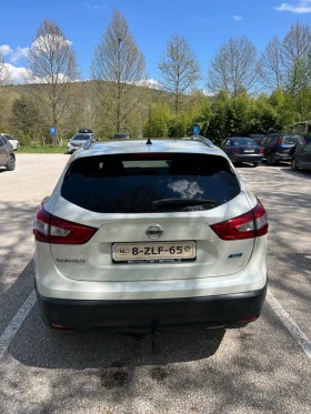 Nissan Qashqai DCI 130 - 10000 € / 19558.30 лв. - 21697919 6 | Car24.bg Nissan Qashqai DCI 130 - 10000 € / 19558.30 лв. - 21697919 6
