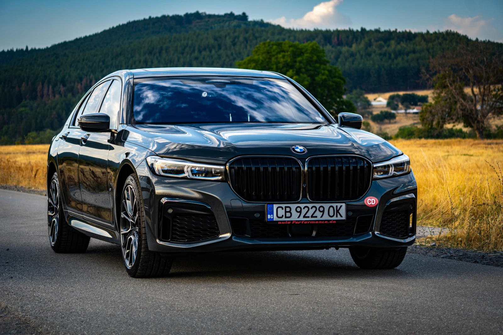 BMW 750 xi | Auto.bg — изображение 1 BMW 750 xi | Auto.bg — изображение 1