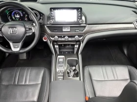 Honda Accord 10Th Generation 2.0 Hybrid Touring | Auto.bg — изображение 7 Honda Accord 10Th Generation 2.0 Hybrid Touring | Auto.bg — изображение 7