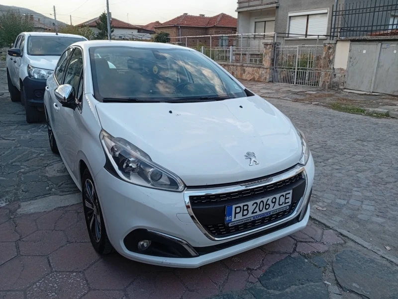 Peugeot 208 - 12999 лв. / 6646.28 € - 38753850 1 | Car24.bg Peugeot 208 - 12999 лв. / 6646.28 € - 38753850 1