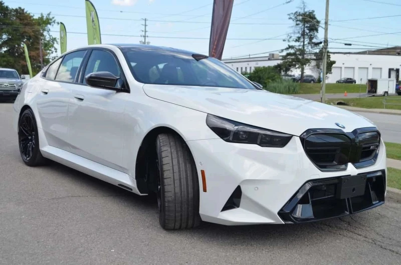 BMW M5 - 95650 € - 19336652 1 | Car24.bg BMW M5 - 95650 € - 19336652 1