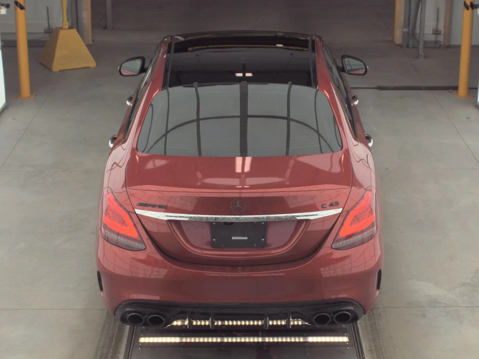 Mercedes-Benz C 43 AMG * 4MATIC* BURMESTER* MEMORY* PANO* OBDUH*  - изображение 3 | Auto.bg Mercedes-Benz C 43 AMG * 4MATIC* BURMESTER* MEMORY* PANO* OBDUH*  - изображение 3