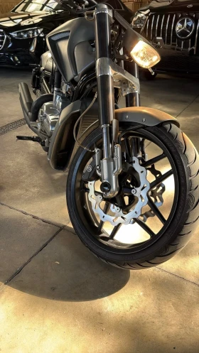 Harley-Davidson VRCS Rod Muscle Bad Boy Customs | Auto.bg — изображение 3 Harley-Davidson VRCS Rod Muscle Bad Boy Customs | Auto.bg — изображение 3
