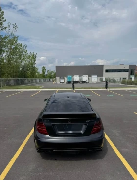 Mercedes-Benz C 63 AMG Edition 1 * BLACK SERIES KIT * CARFAX * STAGE 1 | Auto.bg — изображение 5 Mercedes-Benz C 63 AMG Edition 1 * BLACK SERIES KIT * CARFAX * STAGE 1 | Auto.bg — изображение 5