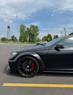 Mercedes-Benz C 63 AMG Edition 1 * BLACK SERIES KIT * CARFAX * STAGE 1 | Auto.bg — изображение 9 Mercedes-Benz C 63 AMG Edition 1 * BLACK SERIES KIT * CARFAX * STAGE 1 | Auto.bg — изображение 9