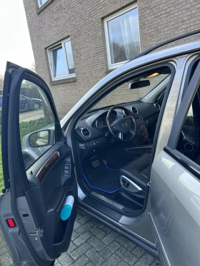 Mercedes-Benz ML 420 - 6800 € / 13299.64 лв. - 21550022 8 | Car24.bg Mercedes-Benz ML 420 - 6800 € / 13299.64 лв. - 21550022 8