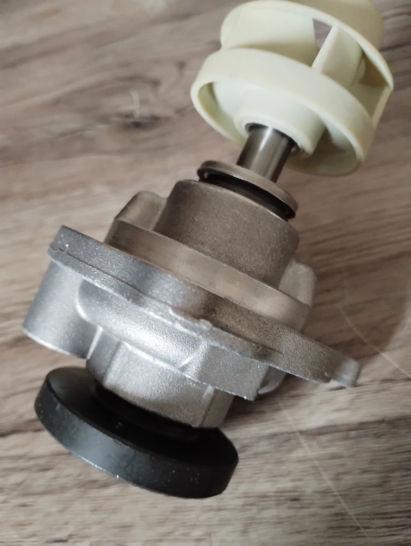 Ford Fiesta 1.3 - 30 € / 58.67 лв. - 47870635 1 | Car24.bg Ford Fiesta 1.3 - 30 € / 58.67 лв. - 47870635 1