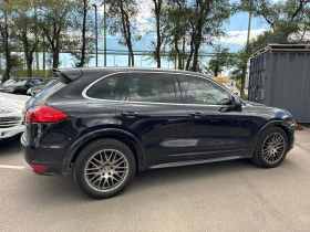 Porsche Cayenne * AWD 4dr * CARFAX * ОПЦИЯ ЗА ФИНАНСИРАНЕ | Auto.bg — изображение 3 Porsche Cayenne * AWD 4dr * CARFAX * ОПЦИЯ ЗА ФИНАНСИРАНЕ | Auto.bg — изображение 3