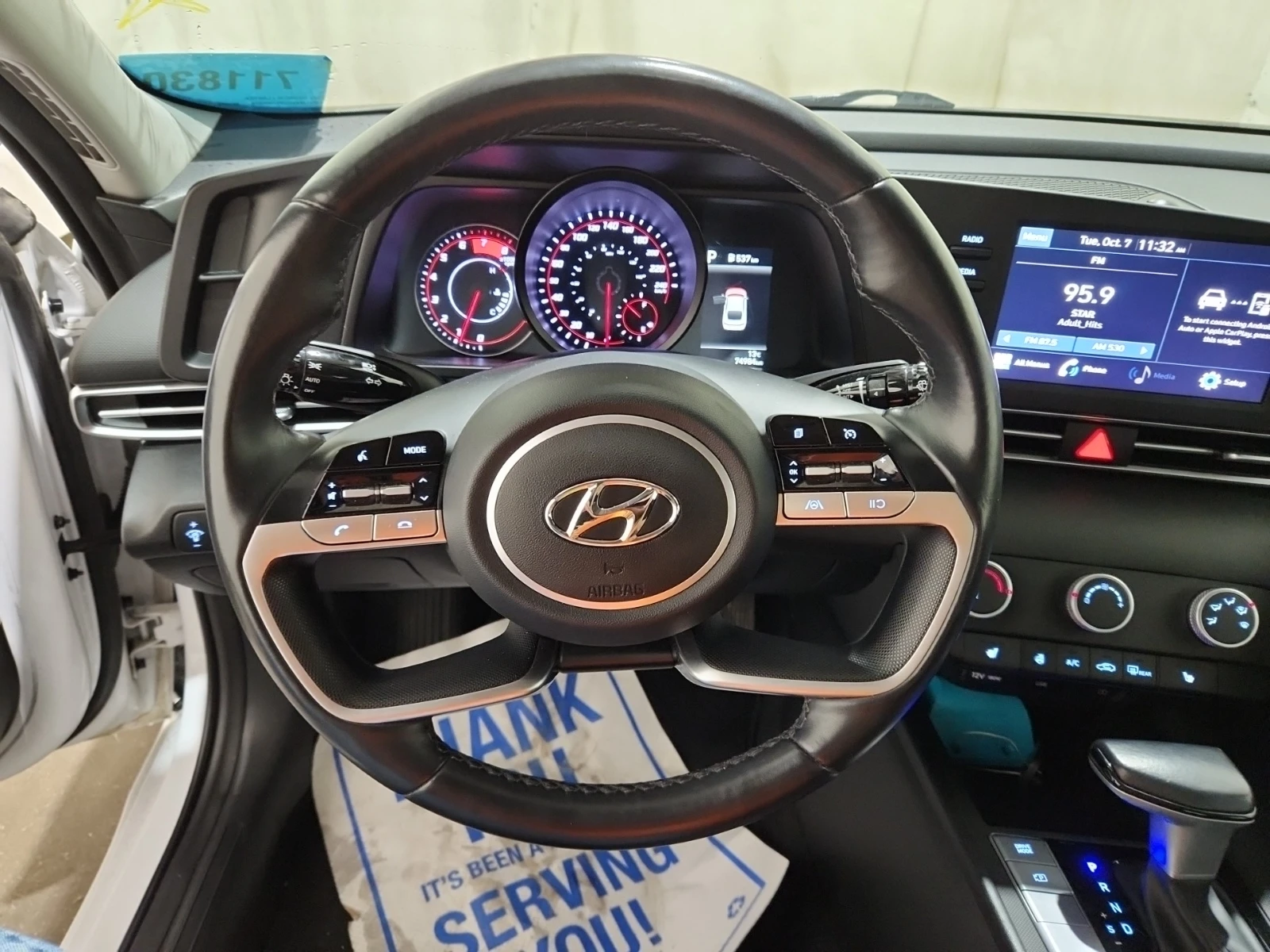 Hyundai Elantra * CARFAX * БЕЗ ПЪРВОНАЧАЛНА ВНОСКА - изображение 7 | Auto.bg Hyundai Elantra * CARFAX * БЕЗ ПЪРВОНАЧАЛНА ВНОСКА - изображение 7