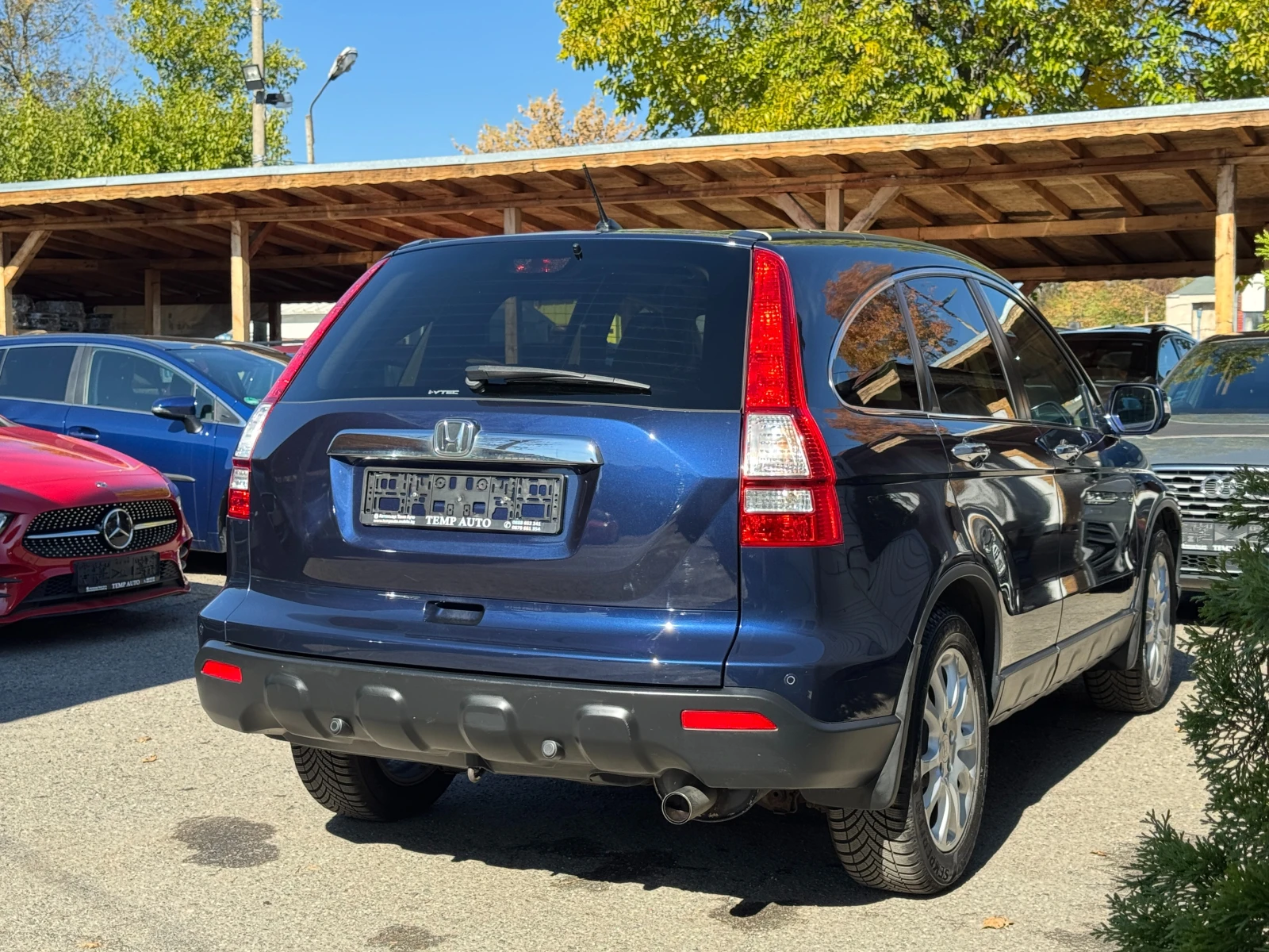 Honda Cr-v 2.0VTEC* 4х4* С ПЪЛНА ИСТОРИЯ В ХОНДА  - изображение 4 | Auto.bg Honda Cr-v 2.0VTEC* 4х4* С ПЪЛНА ИСТОРИЯ В ХОНДА  - изображение 4
