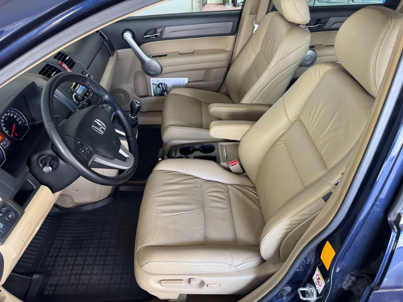 Honda Cr-v 2.0VTEC* 4х4* С ПЪЛНА ИСТОРИЯ В ХОНДА  - изображение 8 | Auto.bg Honda Cr-v 2.0VTEC* 4х4* С ПЪЛНА ИСТОРИЯ В ХОНДА  - изображение 8