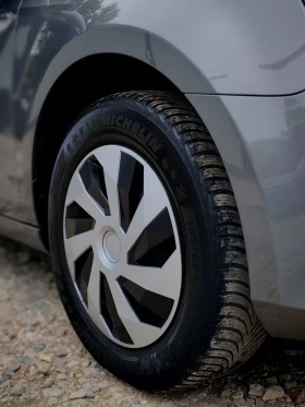 VW Golf 1.6tdi diesel michelin navigaciq Ynikat - 3799 € - 34990074 12 | Car24.bg VW Golf 1.6tdi diesel michelin navigaciq Ynikat - 3799 € - 34990074 12