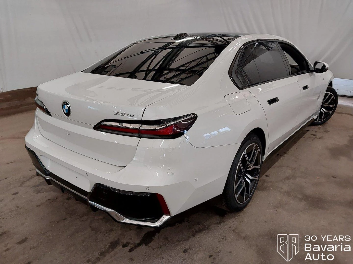 BMW 740 d xDrive M Sport Paket Sportautomatic - изображение 3 | Auto.bg BMW 740 d xDrive M Sport Paket Sportautomatic - изображение 3