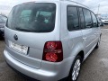 VW Touran 2.0i Като Нова*Фабричен метан* - [4] 
