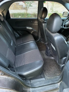 Kia Sportage 2.0 CRDI | Auto.bg — изображение 6 Kia Sportage 2.0 CRDI | Auto.bg — изображение 6