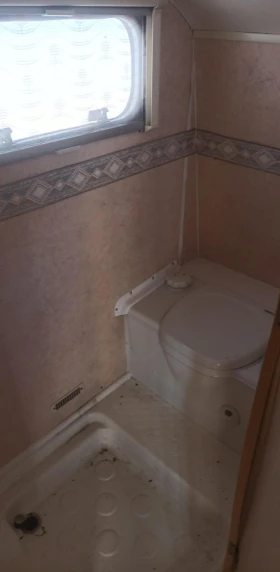 Каравана Други undefined | Auto.bg — изображение 8 Каравана Други undefined | Auto.bg — изображение 8