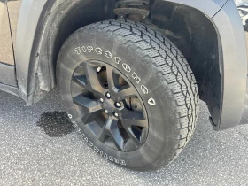 Jeep Cherokee * Trailhawk * CARFAX * ОПЦИЯ ЗА ФИНАНСИРАНЕ | Auto.bg — изображение 7 Jeep Cherokee * Trailhawk * CARFAX * ОПЦИЯ ЗА ФИНАНСИРАНЕ | Auto.bg — изображение 7