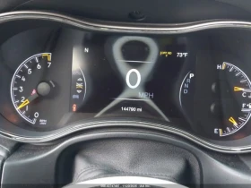 Jeep Grand cherokee HIGH ALTITUDE Black Appearance Package Дистроник - 13000 € / 25425.79 лв. - 32486452 10 | Car24.bg Jeep Grand cherokee HIGH ALTITUDE Black Appearance Package Дистроник - 13000 € / 25425.79 лв. - 32486452 10