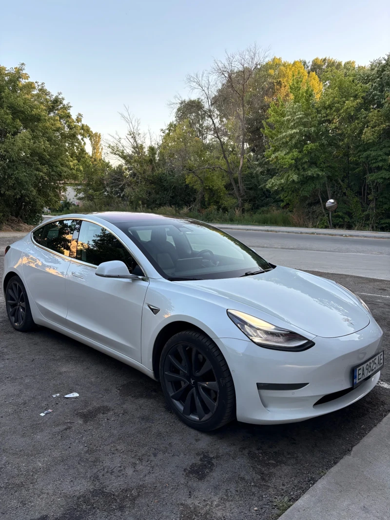 Tesla Model 3 Tesla Model 3 Long Range Dual Motor AWD (4x4) | FS - 20300 € / 39703.35 лв. - 99581368 1 | Car24.bg Tesla Model 3 Tesla Model 3 Long Range Dual Motor AWD (4x4) | FS - 20300 € / 39703.35 лв. - 99581368 1