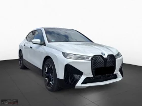 BMW iX xDRIVE/40/326HP/SPORT/HUD/SKY LOUNGE/PRO/360/519z | Auto.bg — изображение 4 BMW iX xDRIVE/40/326HP/SPORT/HUD/SKY LOUNGE/PRO/360/519z | Auto.bg — изображение 4
