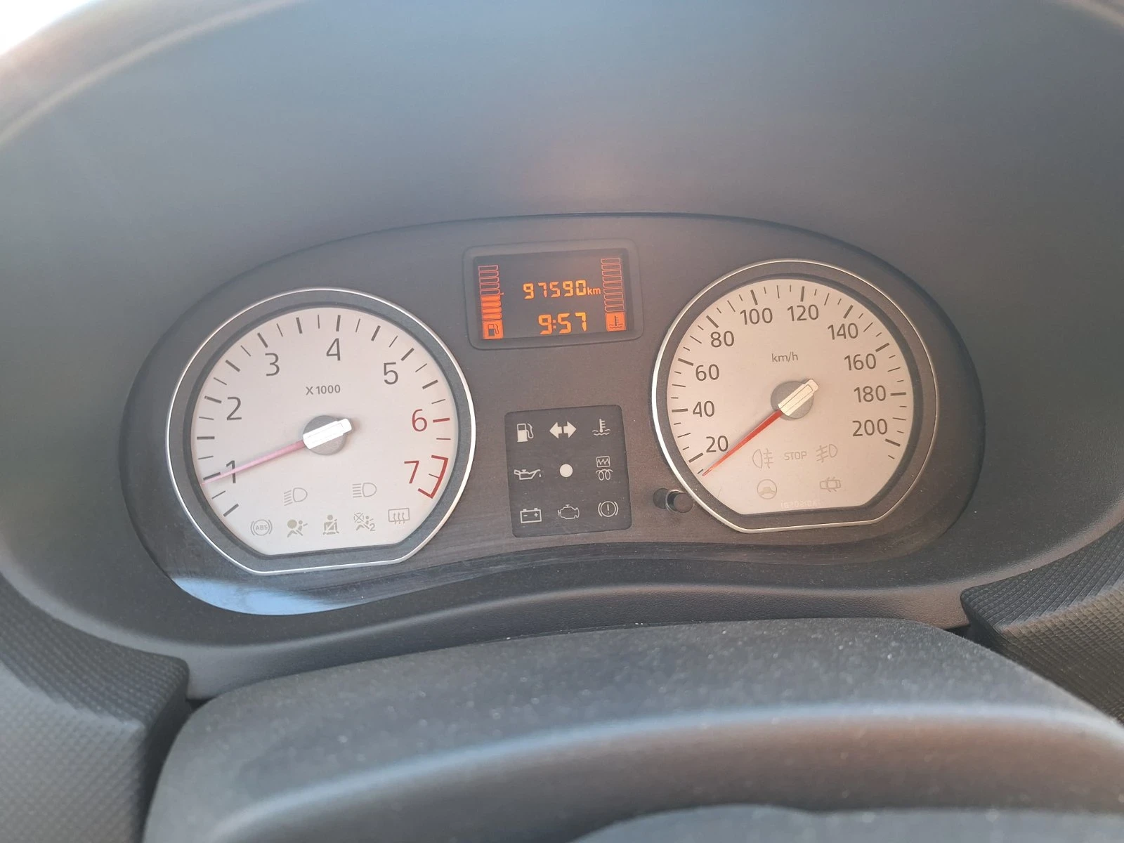 Dacia Logan MCV - изображение 4 | Auto.bg Dacia Logan MCV - изображение 4