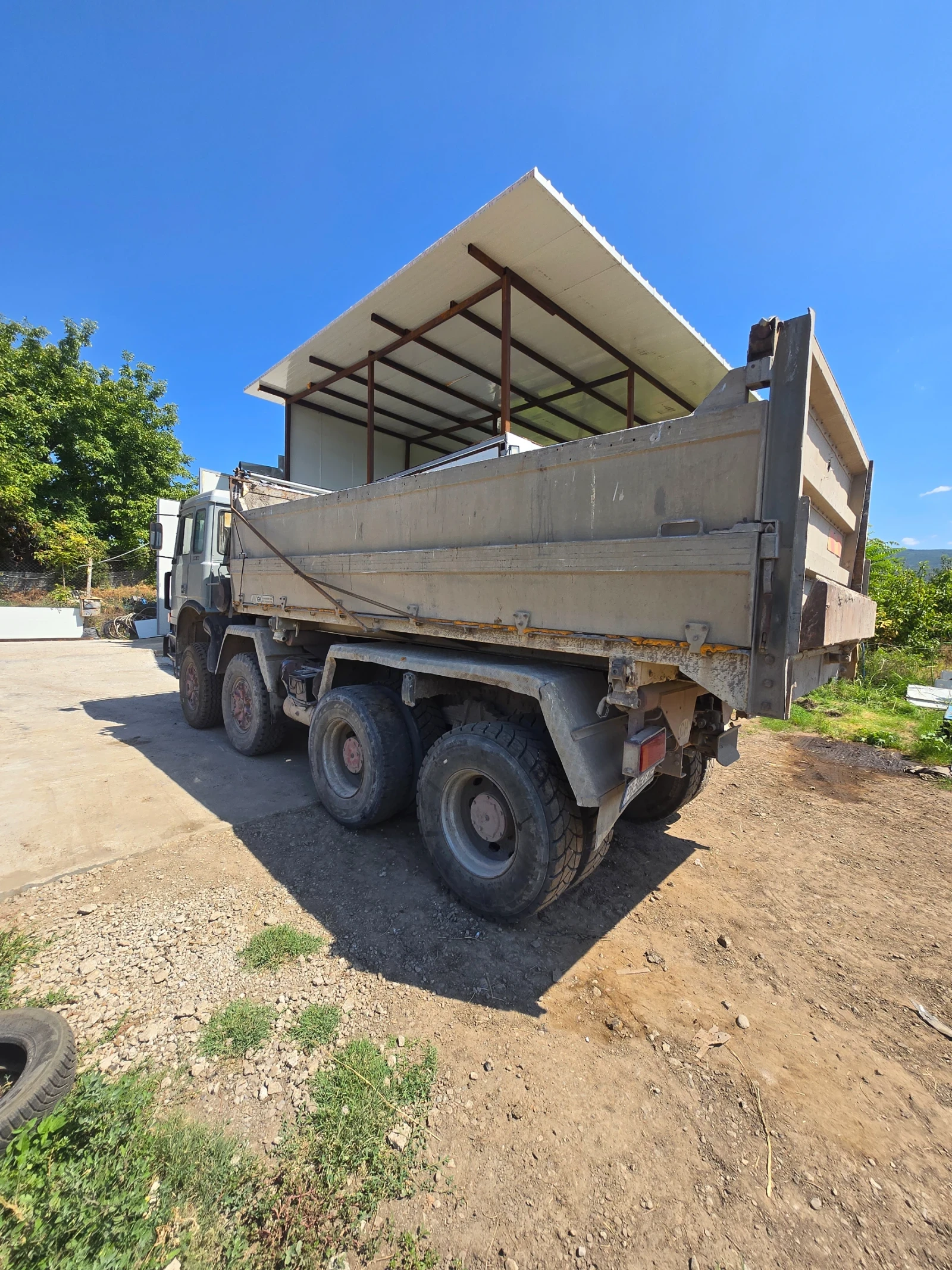 Iveco 340e42h Самосвал - изображение 4 | Auto.bg Iveco 340e42h Самосвал - изображение 4
