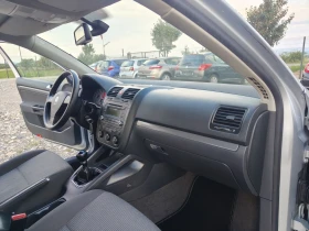 VW Jetta 1.6 i 102 | Auto.bg — изображение 11 VW Jetta 1.6 i 102 | Auto.bg — изображение 11