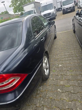 Mercedes-Benz C 240 LPG Газова уредба - 2550 € / 4987.37 лв. - 23154423 10 | Car24.bg Mercedes-Benz C 240 LPG Газова уредба - 2550 € / 4987.37 лв. - 23154423 10